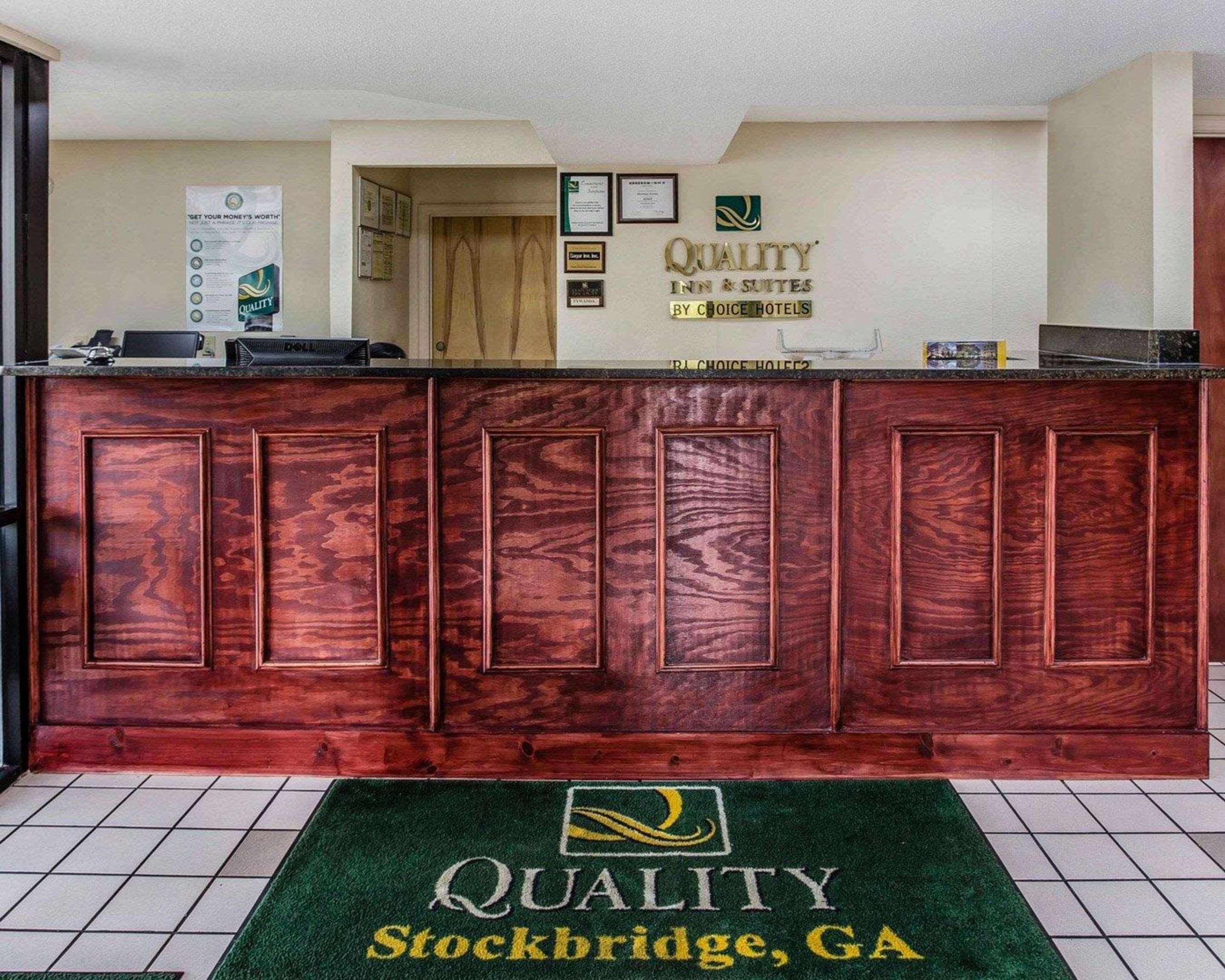 Quality Inn & Suites Stockbridge Atlanta South I-75 Exterior photo